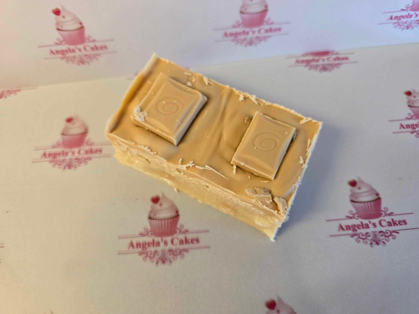 Caramilk Blondie slice - x1 Slice