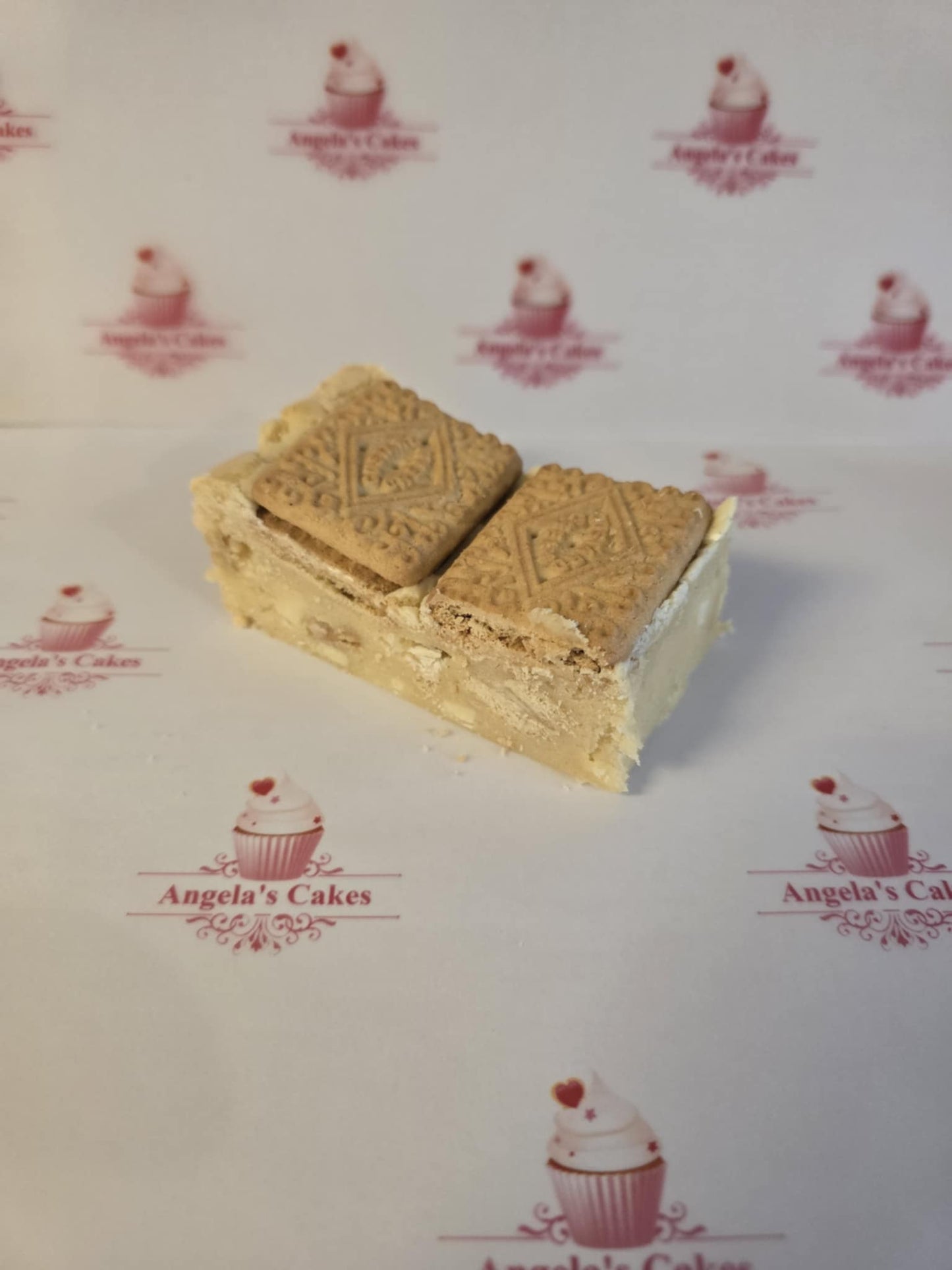 Custard Cream Blondie x1 Slice