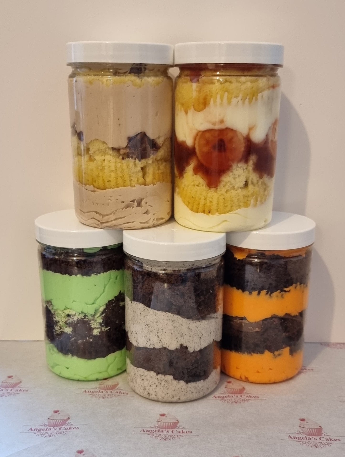 3 CAKE JARS OFFER - £18.00