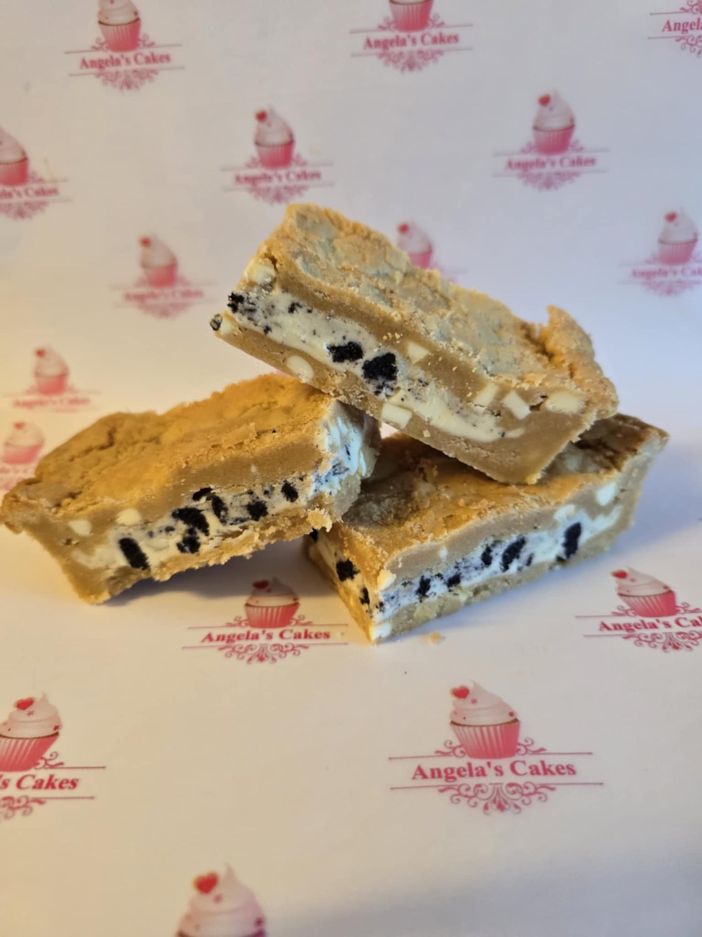 Cookies & Cream Cookie Slice x1 Slice