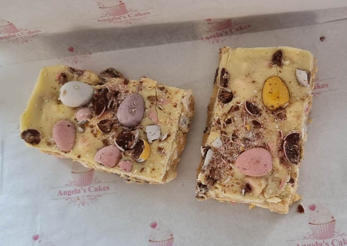 Mini Egg White Chocolate Rocky Road x1 Slice