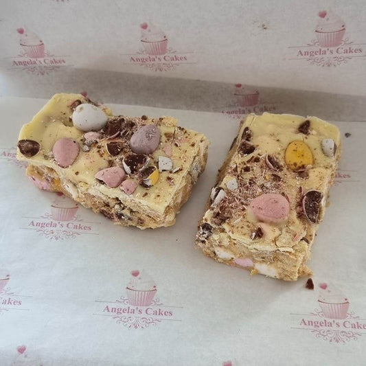 Mini Egg White Chocolate Rocky Road x1 Slice